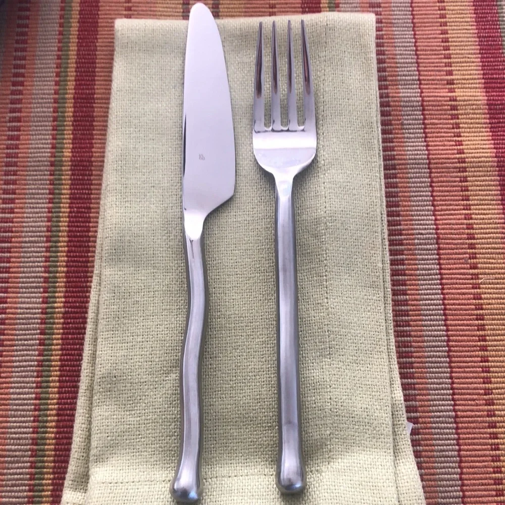 GS Silverware Set - Picture 2 of 4